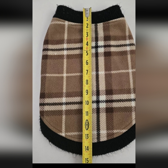 6 Sweater Coat Clothes For MEDIUM  Dog 12/14 Pound Warm Clothing Good CONDITION - Picture 16 of 16
